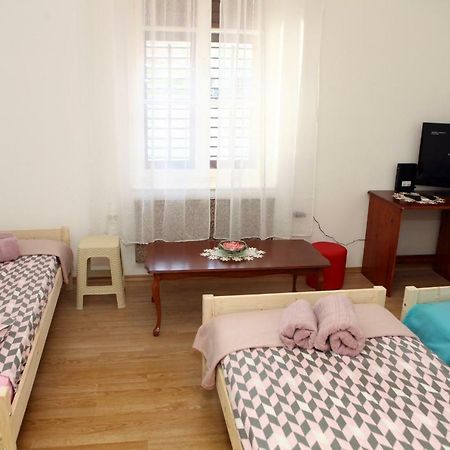 Apartma Grof Копер Экстерьер фото